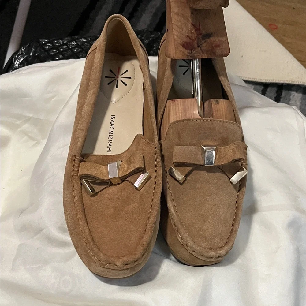 Isaac Mizrahi Tan Suede Loafers with Gold Bow Accent - Picture 1 of 9